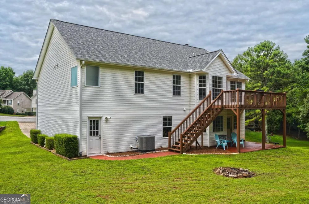 6532 Sundial AVE Flowery Branch, GA 30542