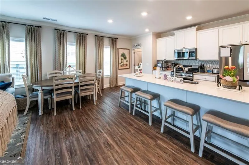 98 Heritage Pointe DR Villa Rica, GA 30180