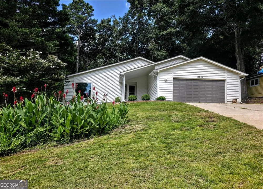10085 Old Woodland Entry Johns Creek, GA 30022