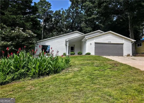 10085 Old Woodland Entry