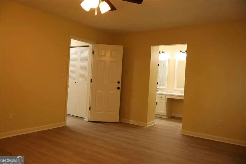 1161 Ridgecrest LN SE Smyrna, GA 30080