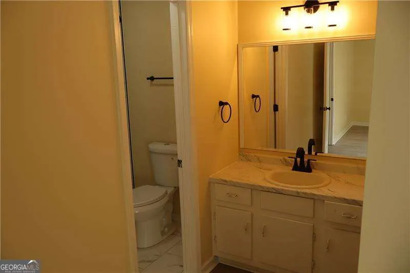 1161 Ridgecrest LN SE Smyrna, GA 30080