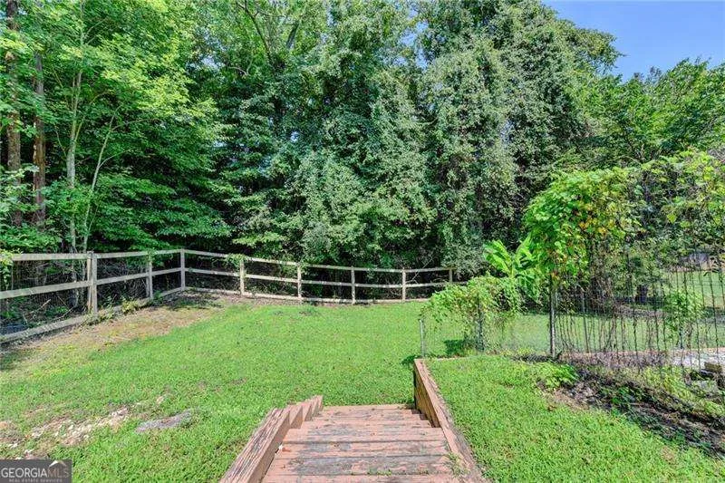 220 Nichols DR Suwanee, GA 30024