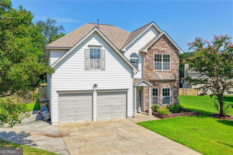 220 Nichols DR Suwanee, GA 30024