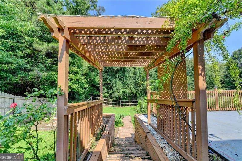 220 Nichols DR Suwanee, GA 30024