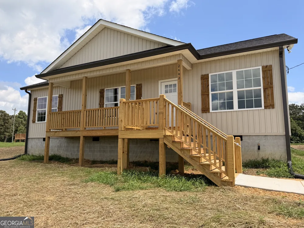 2442 SW Brown Bridge RD Dalton, GA 30721