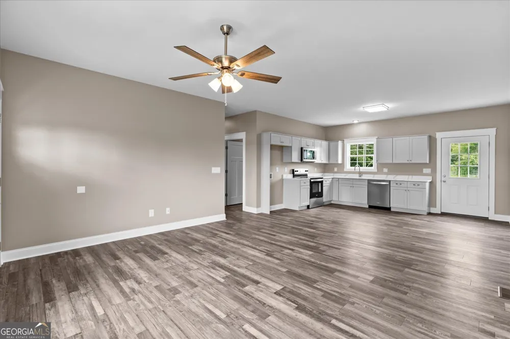 2442 SW Brown Bridge RD Dalton, GA 30721