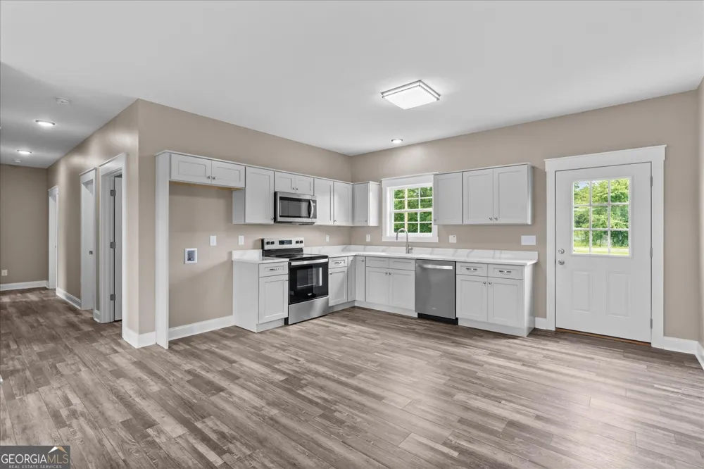2442 SW Brown Bridge RD Dalton, GA 30721