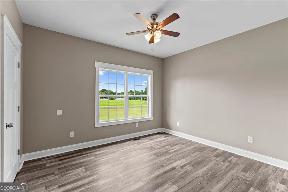 2442 SW Brown Bridge RD Dalton, GA 30721