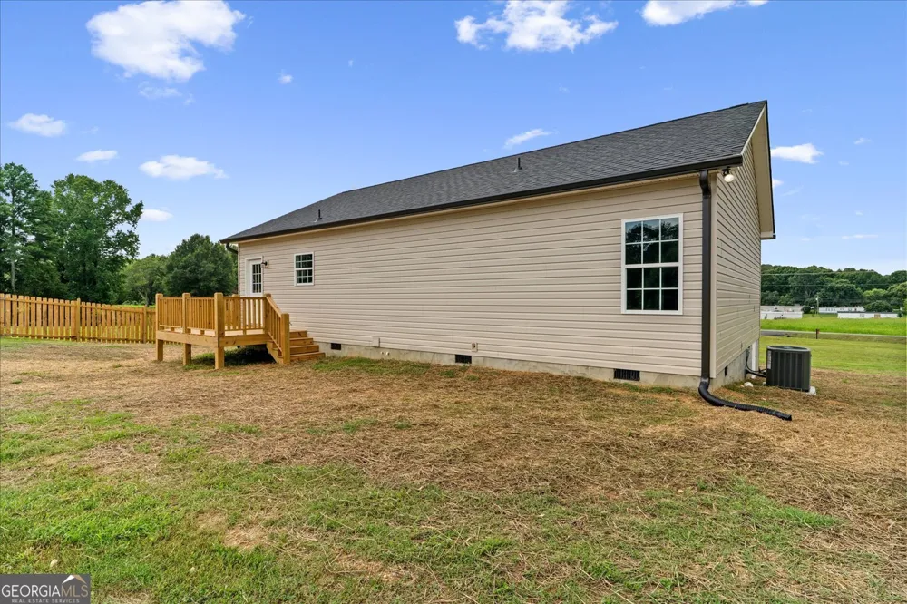 2442 SW Brown Bridge RD Dalton, GA 30721