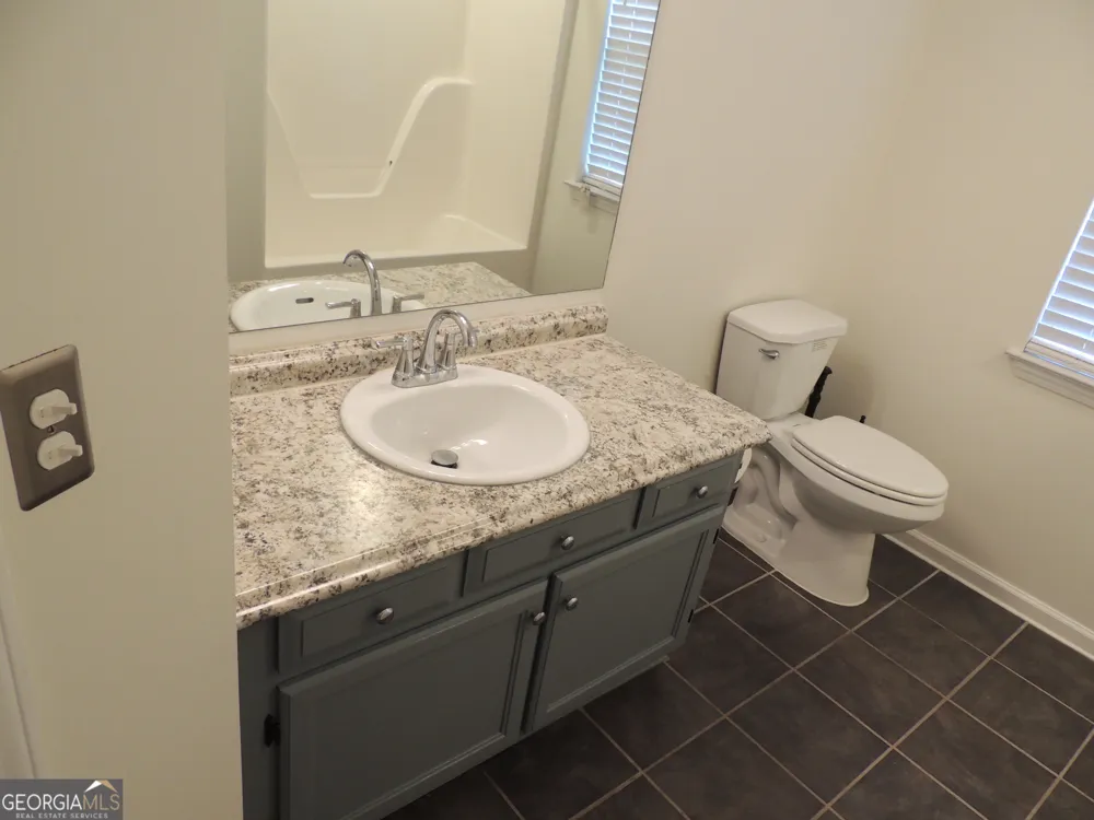 260 Mountainview DR Covington, GA 30016