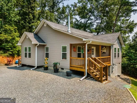 216 Hideaway RD