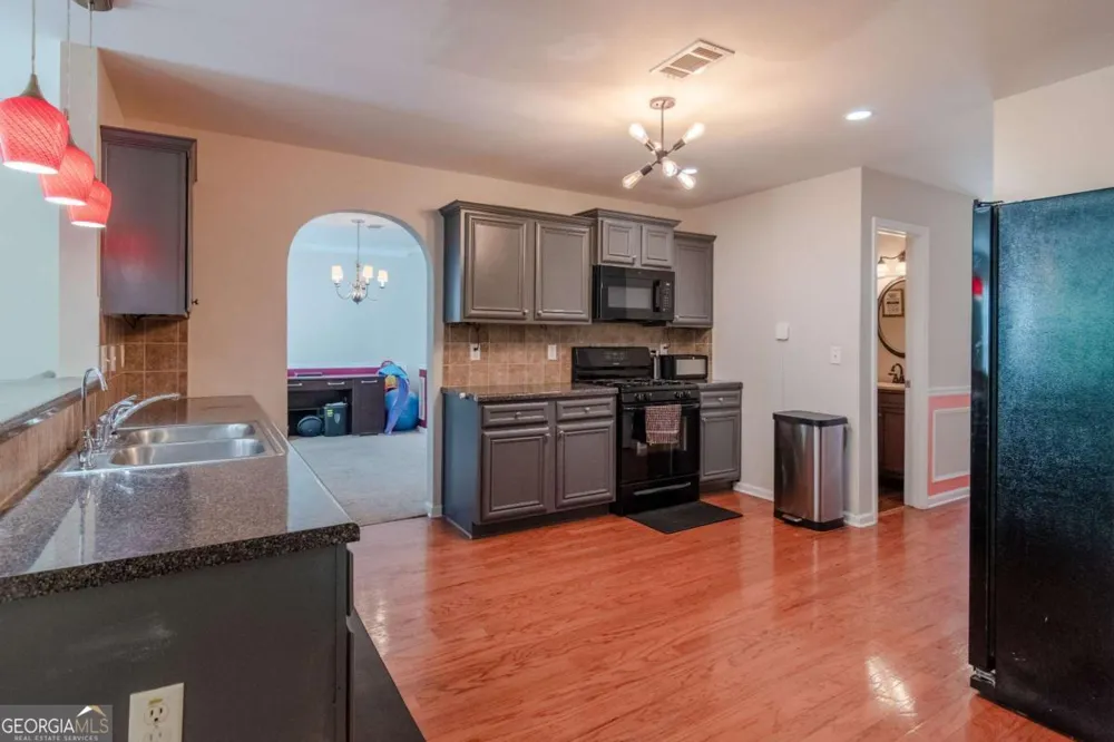 7377 Spoleto LOOP Fairburn, GA 30213