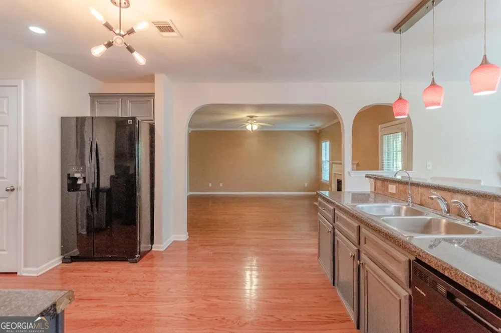 7377 Spoleto LOOP Fairburn, GA 30213