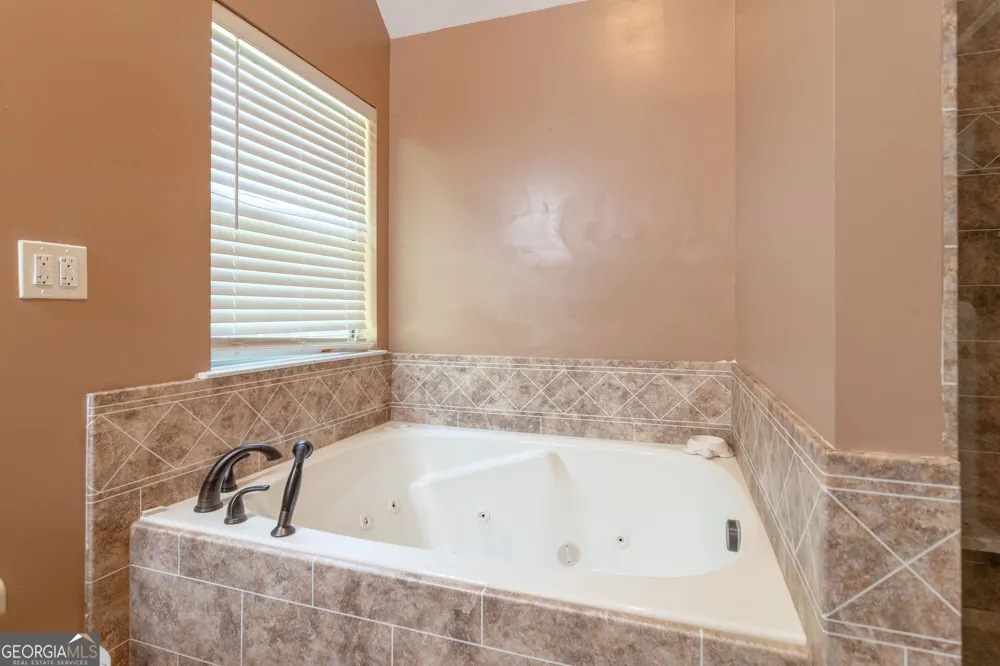 7377 Spoleto LOOP Fairburn, GA 30213