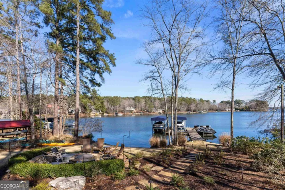 125 Rock Island LN Eatonton, GA 31024
