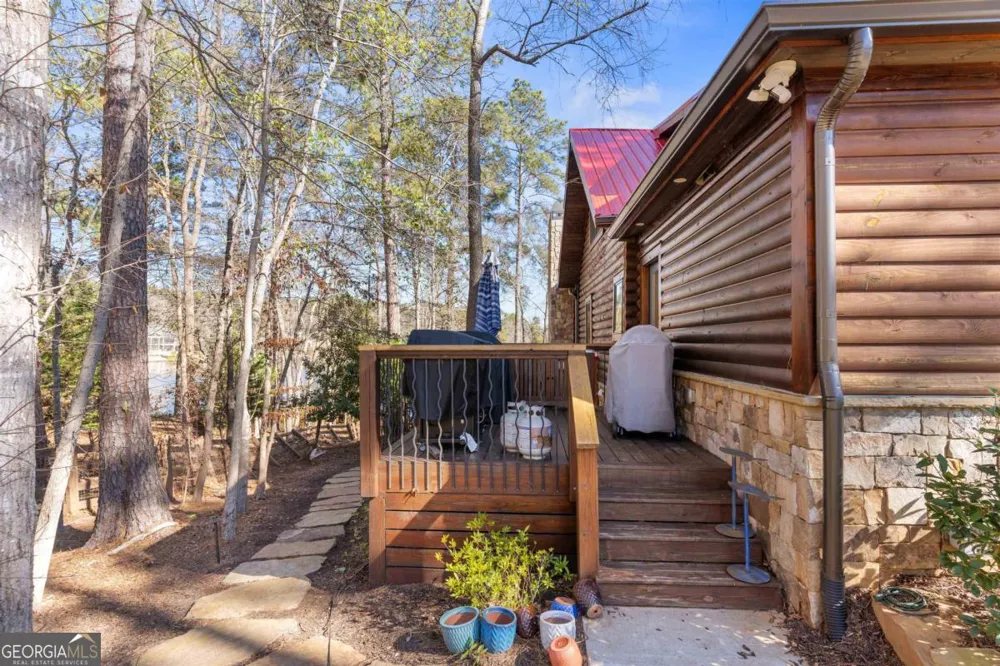 125 Rock Island LN Eatonton, GA 31024