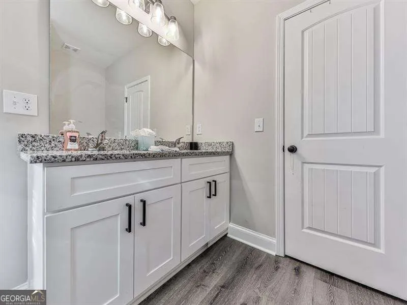 24 N Rim DR Jasper, GA 30143