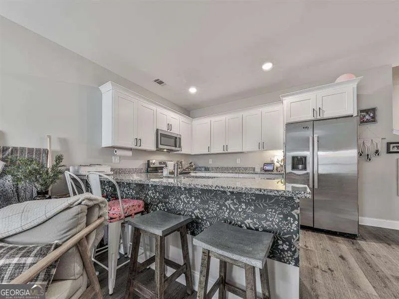 24 N Rim DR Jasper, GA 30143