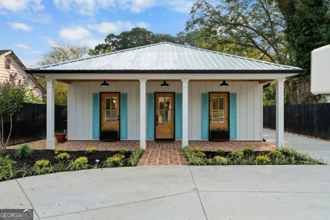 225 N Erwin ST