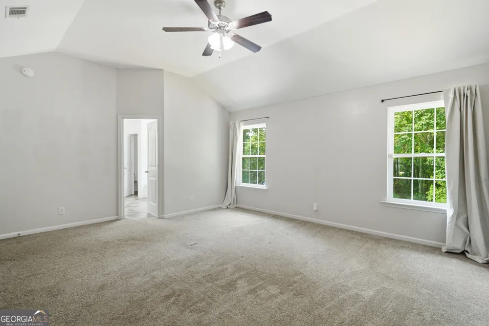 1277 Peacock TRL Hinesville, GA 31313
