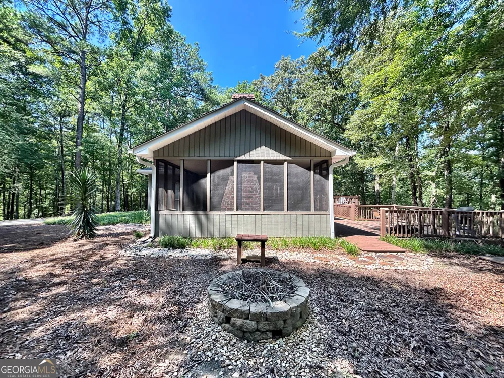 8502 S 19 HWY Culloden, GA 31016