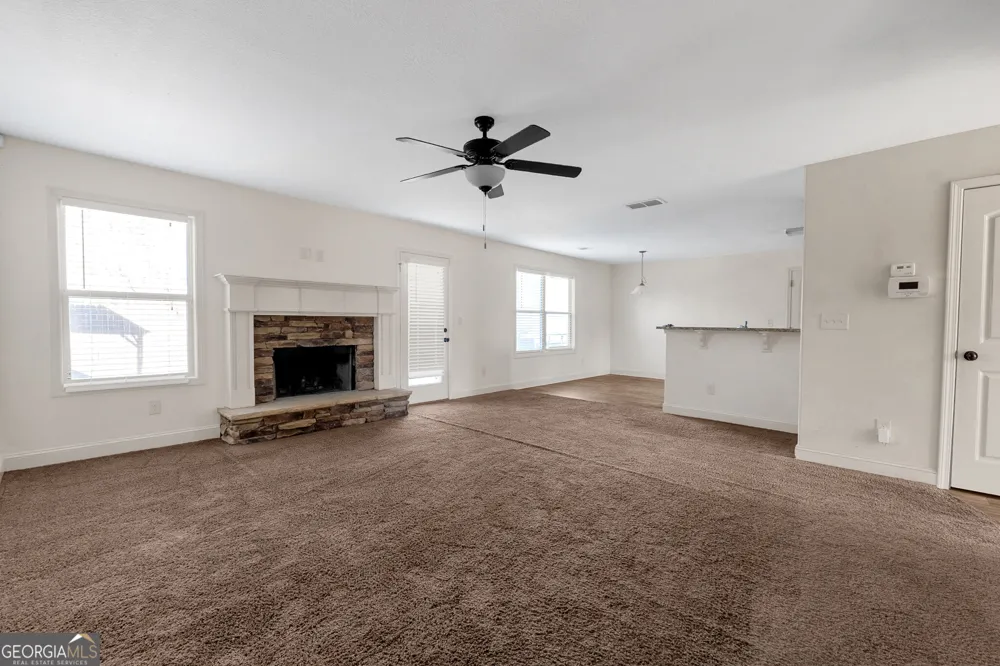 1615 Newport DR Bethlehem, GA 30620