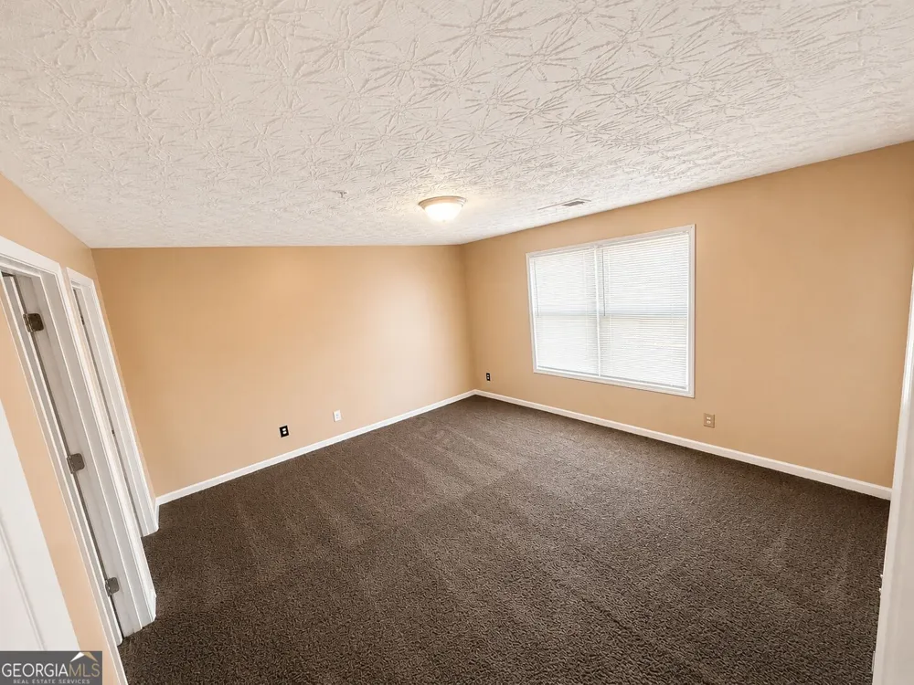 10301 Fairington Ridge CIR Lithonia, GA 30038