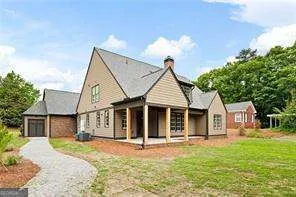 1818 Maple ST Carrollton, GA 30117