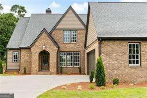 1818 Maple ST Carrollton, GA 30117