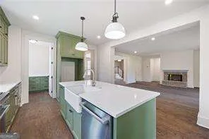 1818 Maple ST Carrollton, GA 30117