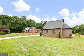 1818 Maple ST Carrollton, GA 30117