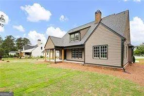 1818 Maple ST Carrollton, GA 30117
