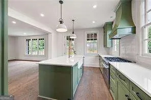 1818 Maple ST Carrollton, GA 30117