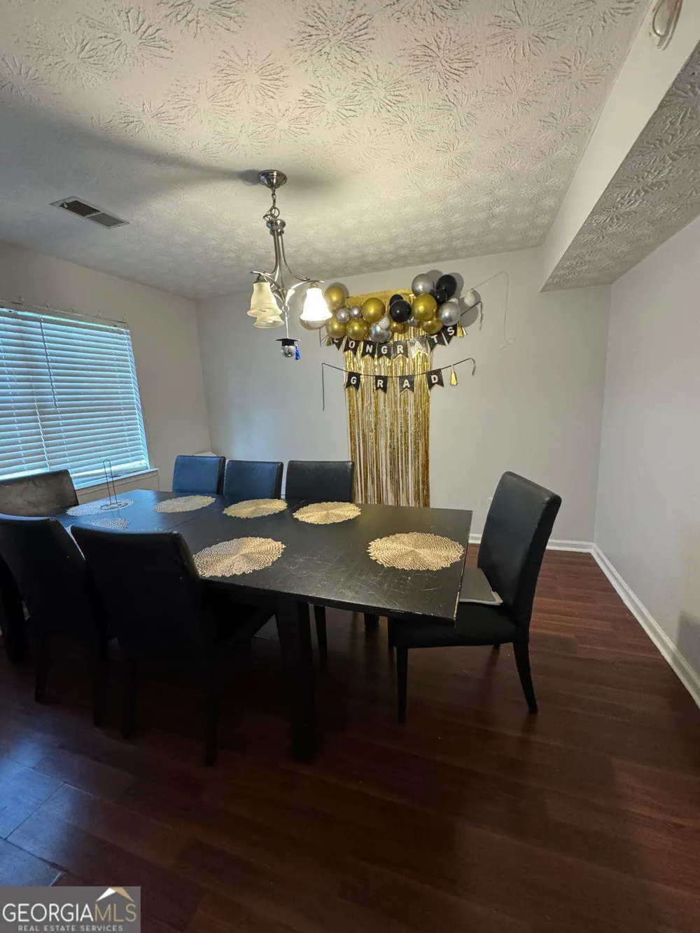 760 Kings Crest CT Fairburn, GA 30213