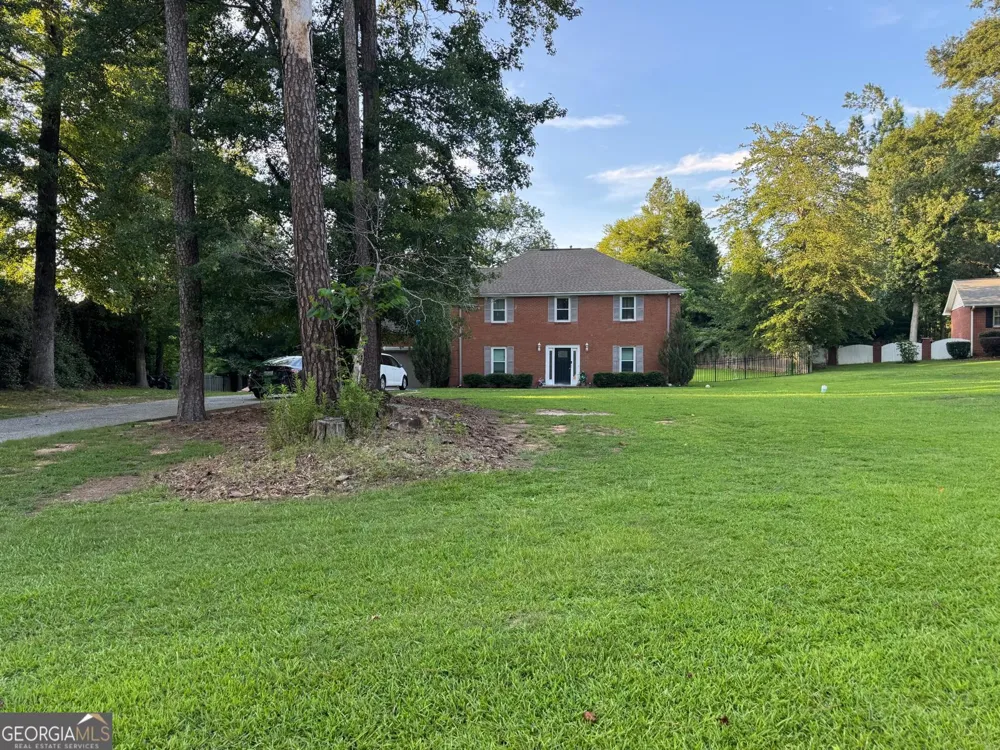 760 Kings Crest CT Fairburn, GA 30213