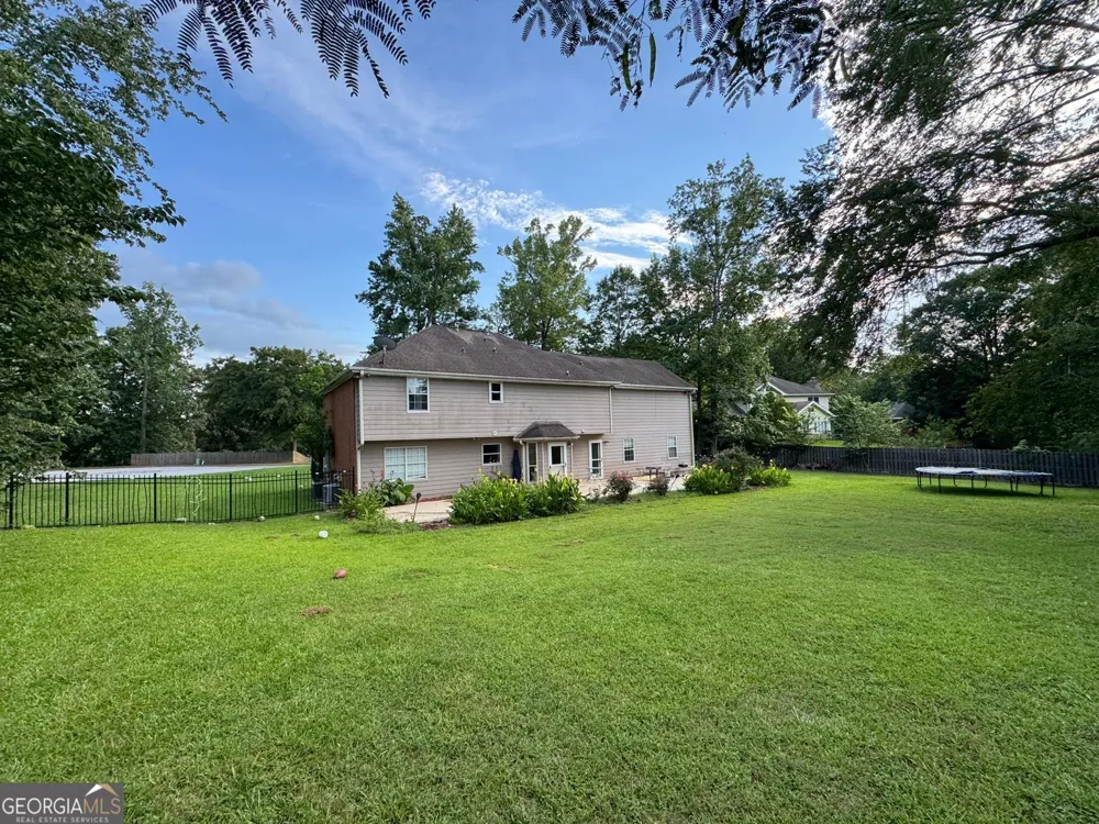 760 Kings Crest CT Fairburn, GA 30213