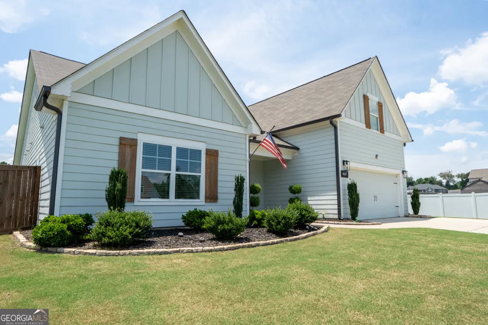 407 Glenn TRL Winder, GA 30680