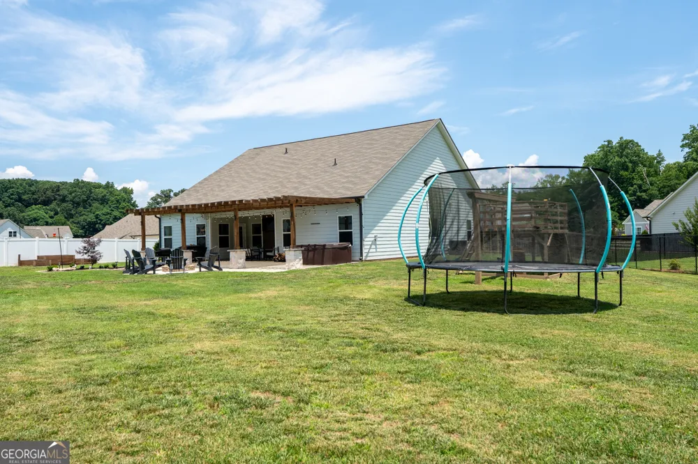 407 Glenn TRL Winder, GA 30680