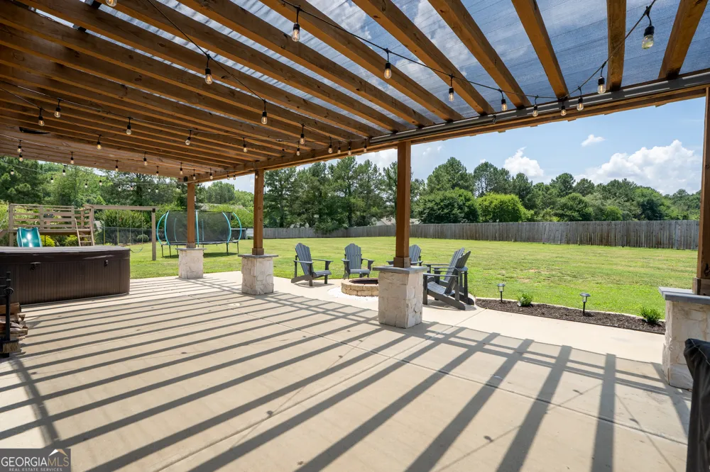 407 Glenn TRL Winder, GA 30680