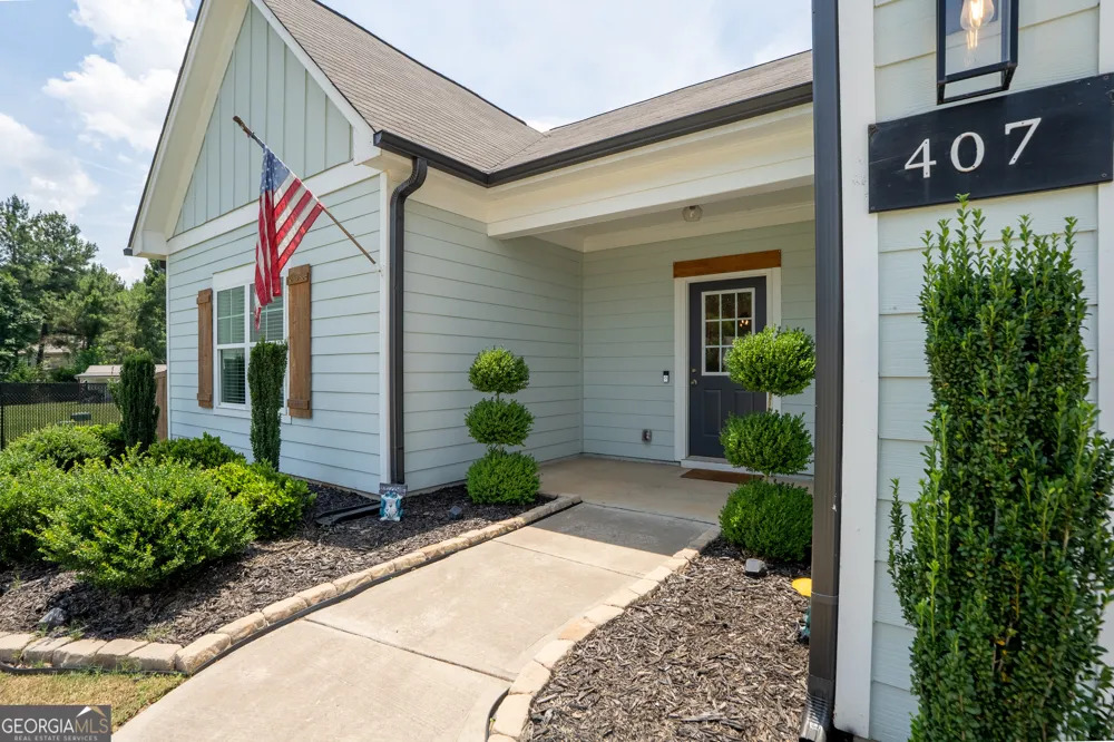 407 Glenn TRL Winder, GA 30680