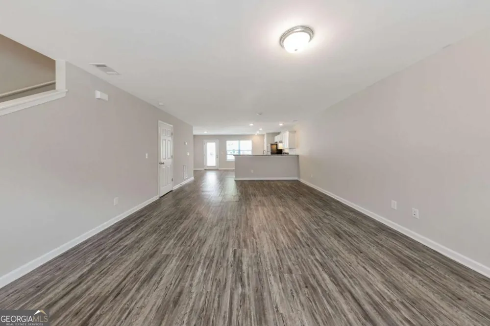 4431 Pinscher ST Union City, GA 30291