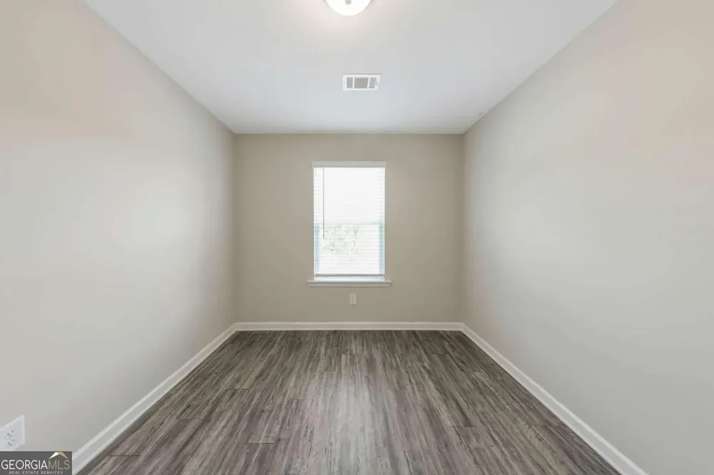 4431 Pinscher ST Union City, GA 30291