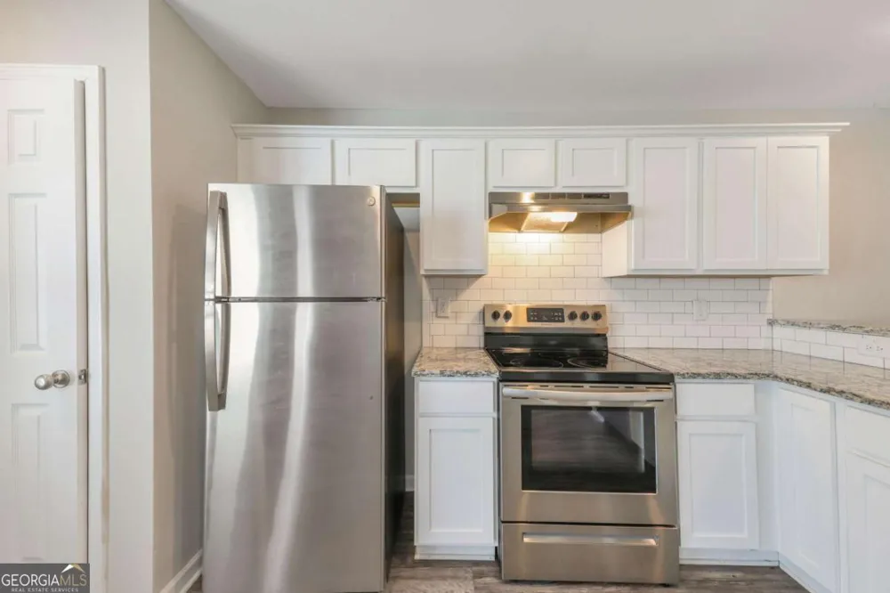 4431 Pinscher ST Union City, GA 30291