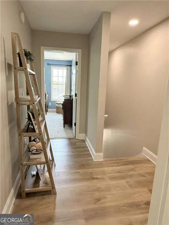 716 Manor WAY Cartersville, GA 30120