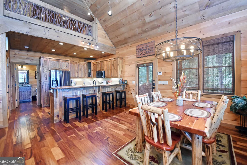121 Noontootla TRL Blue Ridge, GA 30513