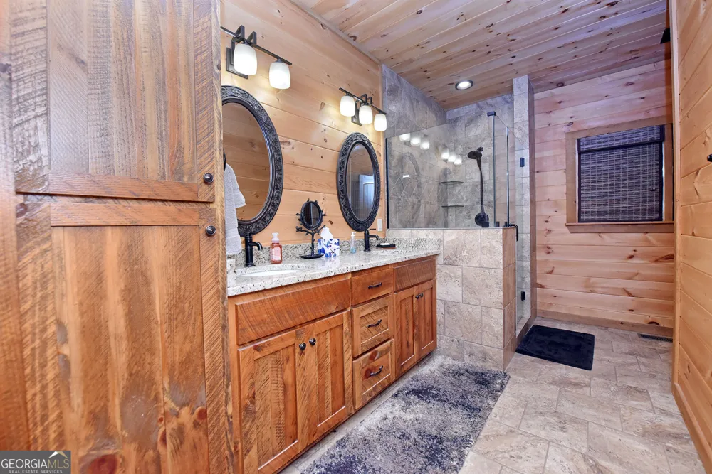 121 Noontootla TRL Blue Ridge, GA 30513