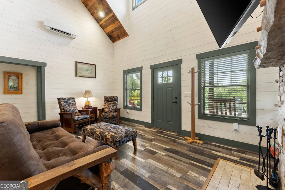 4061,4063,4065,4067 Historic Old Highway 441 Clarkesville, GA 30523