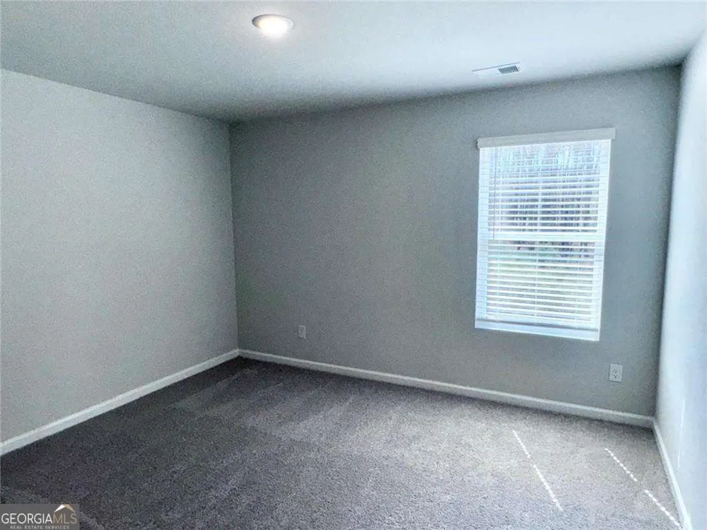 2618 Swan Lake DR Grayson, GA 30017