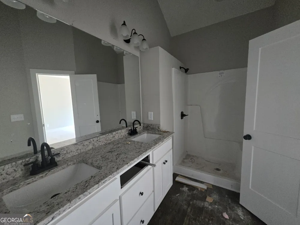 66 Preserve TRL Lavonia, GA 30553
